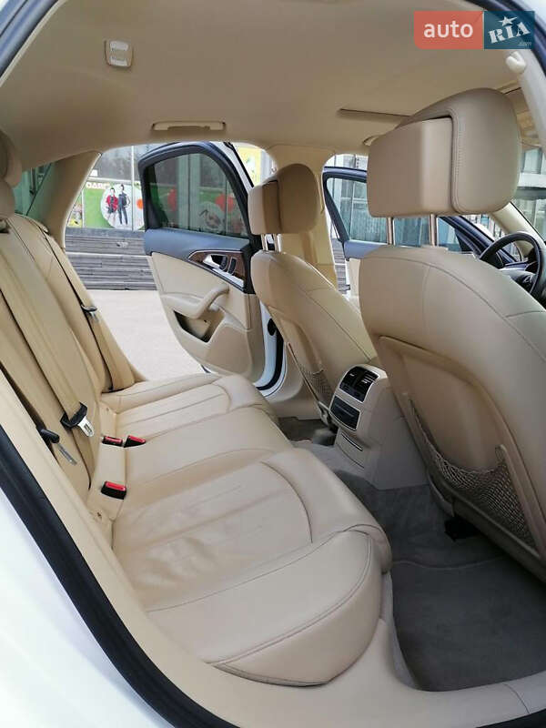 Седан Audi A6 2012 в Рівному