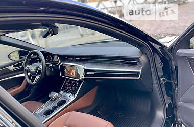 Седан Audi A6 2020 в 