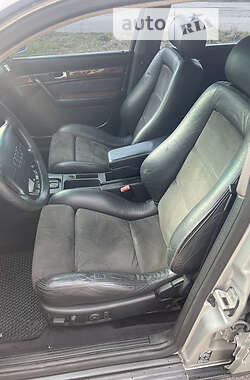 Седан Audi A6 1995 в 