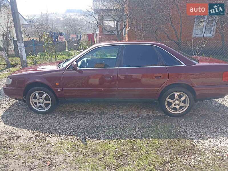 Седан Audi A6 1996 в Ивано-Франковске