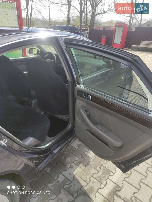 Седан Audi A6 2002 в Черновцах