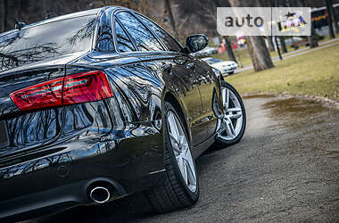 Седан Audi A6 2014 в Киеве