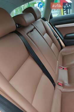 Універсал Audi A6 2010 в Вараші