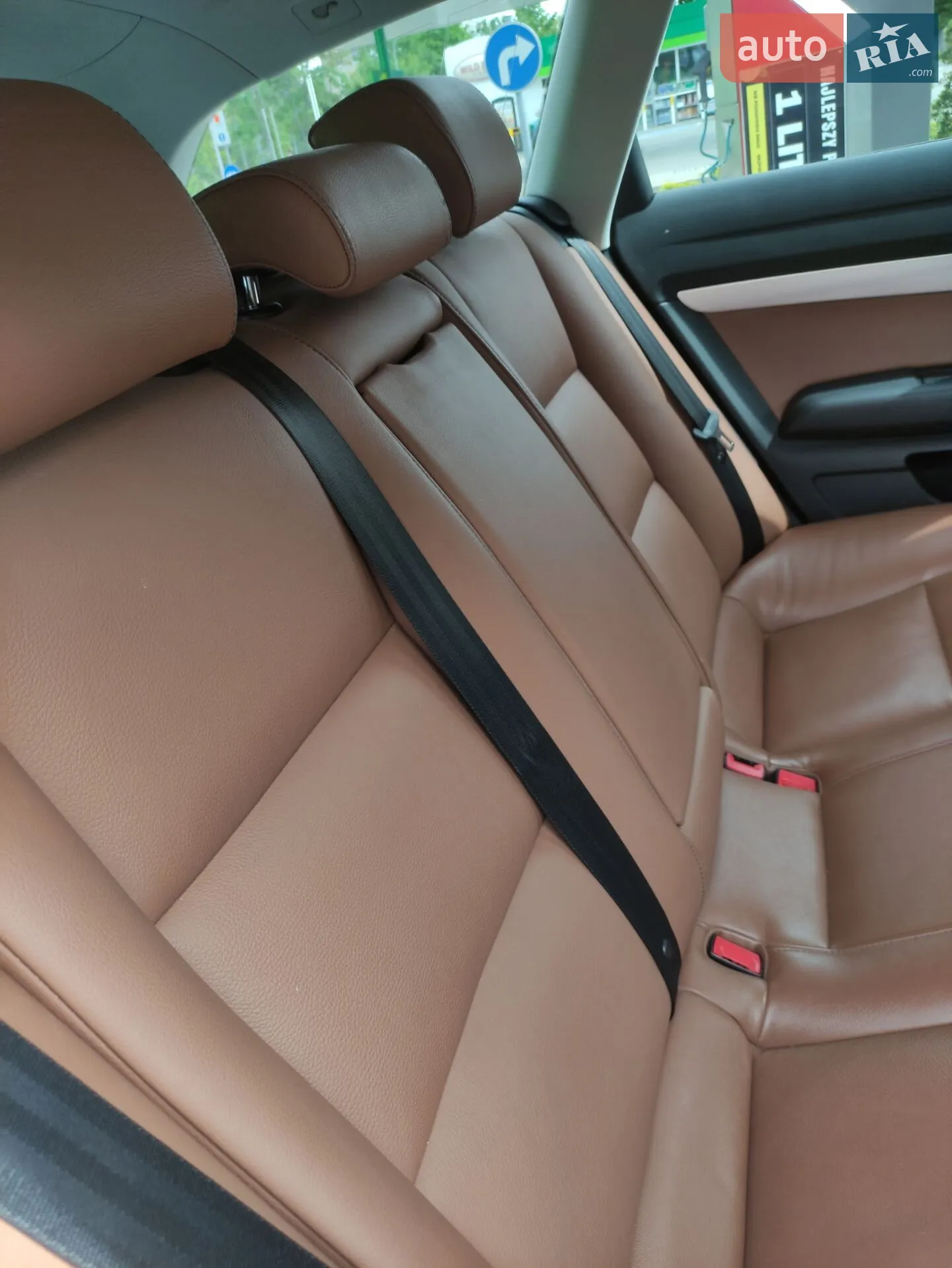 2010 Audi A6 - мініатюра 10