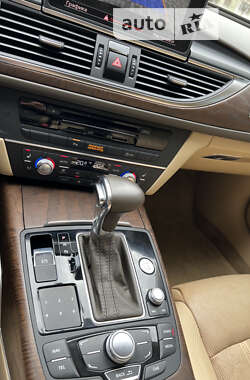 Седан Audi A6 2012 в 