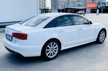 Седан Audi A6 2012 в 