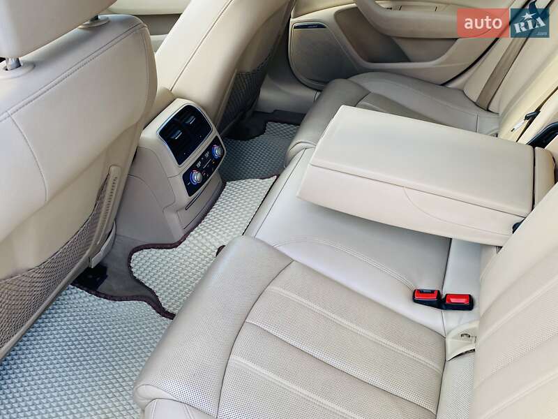 Седан Audi A6 2012 в Києві