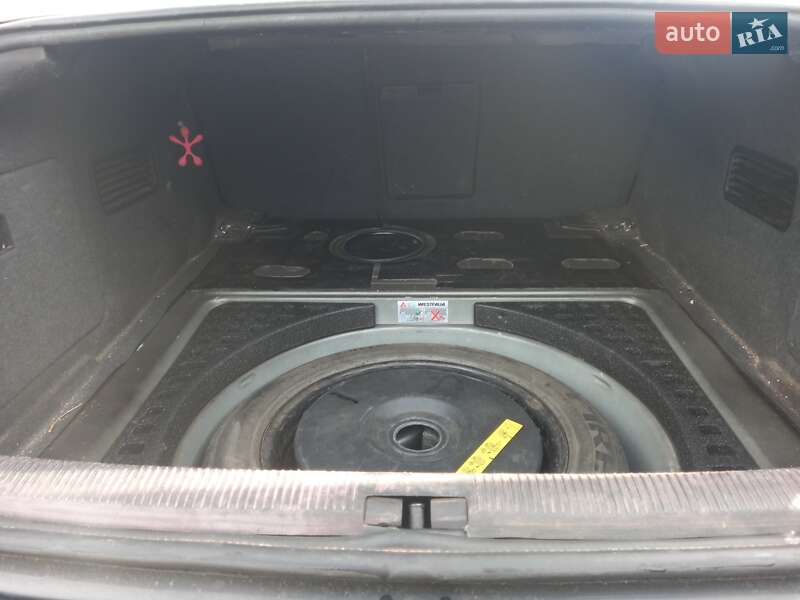 Седан Audi A6 2002 в Києві