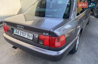 Седан Audi A6 1997 в Киеве