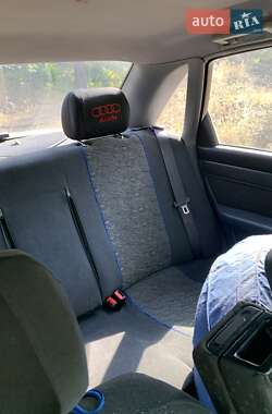 Седан Audi A6 1996 в Киеве