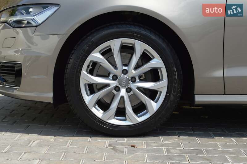 Седан Audi A6 2015 в Одессе