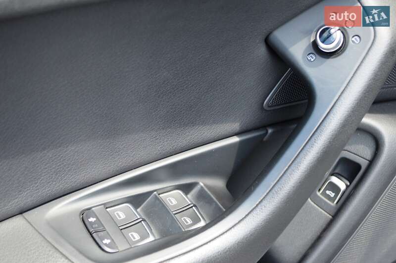 Седан Audi A6 2015 в Одессе