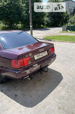 Седан Audi A6 1996 в Рава-Русской