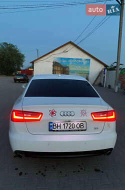 Седан Audi A6 2012 в 
