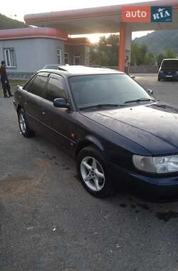 Седан Audi A6 1995 в Вижнице