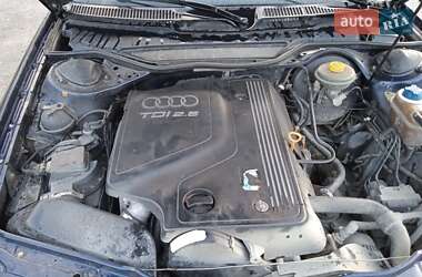 Седан Audi A6 1995 в Вижнице