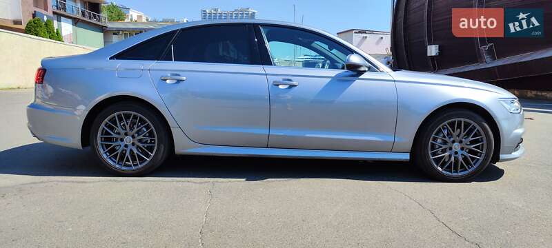Седан Audi A6 2018 в Одессе