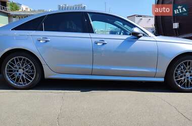 Седан Audi A6 2018 в 