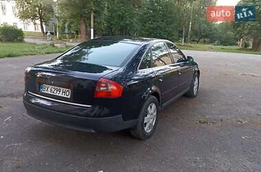 Седан Audi A6 2001 в Городке