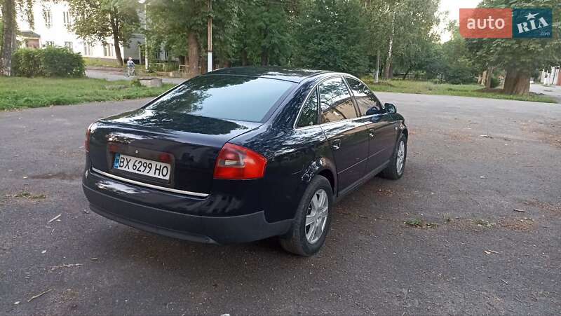 Седан Audi A6 2001 в Городке