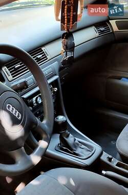 Седан Audi A6 1998 в Виноградове
