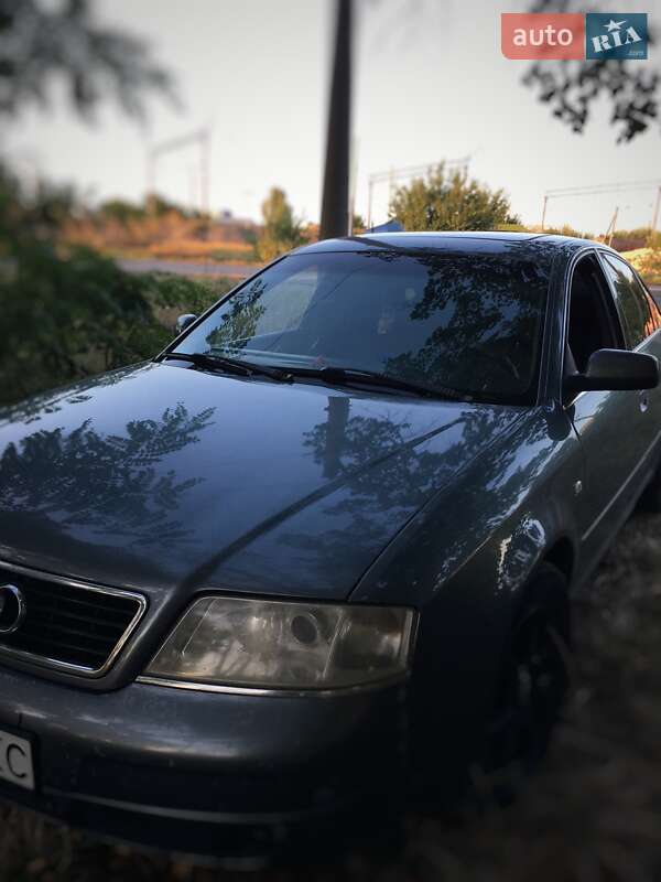 Седан Audi A6 1997 в Новоукраинке