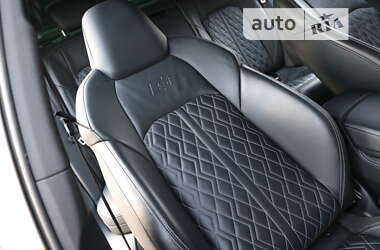 Седан Audi A6 2019 в 