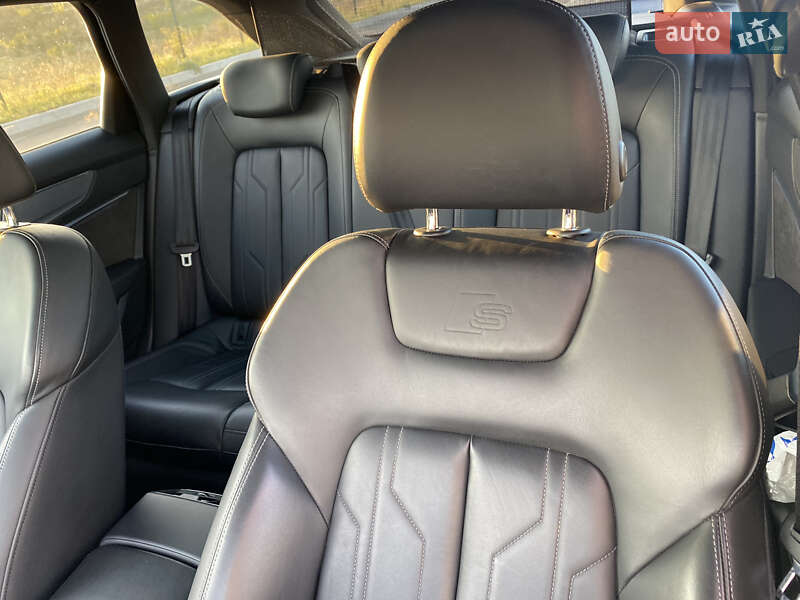 Універсал Audi A6 2018 в Рівному