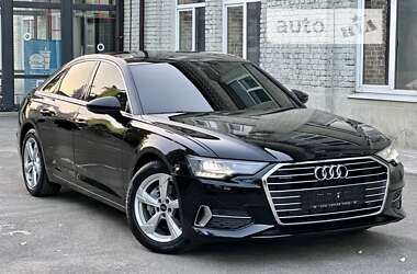 Седан Audi A6 2022 в 