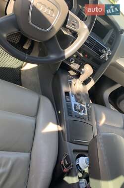 Седан Audi A6 2004 в 