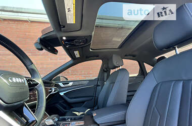 Седан Audi A6 2019 в 