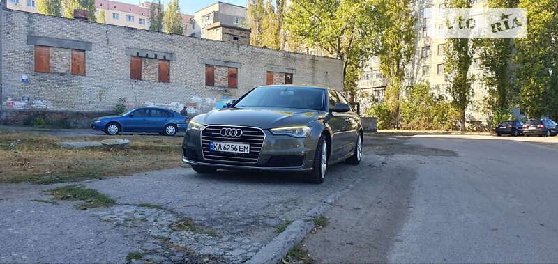 Седан Audi A6 2015 в Николаеве