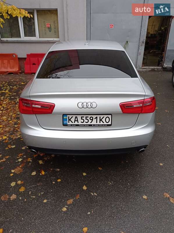 Седан Audi A6 2014 в Киеве
