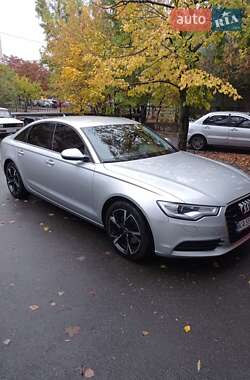 Седан Audi A6 2014 в Киеве