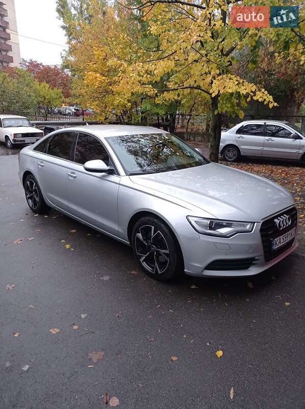Седан Audi A6 2014 в Киеве