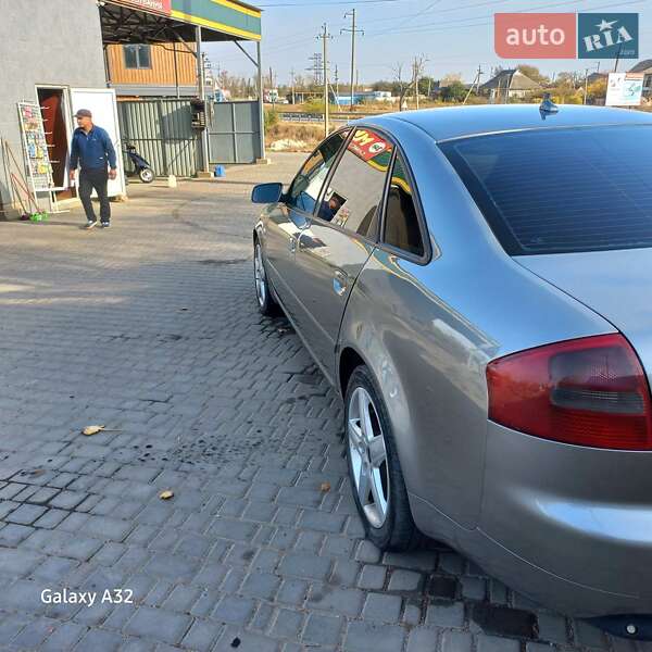 Седан Audi A6 2003 в Татарбунарах