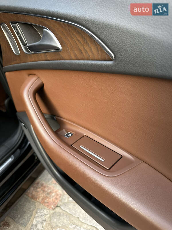 Седан Audi A6 2015 в Киеве
