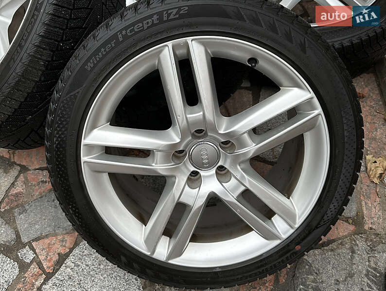 Седан Audi A6 2015 в Киеве