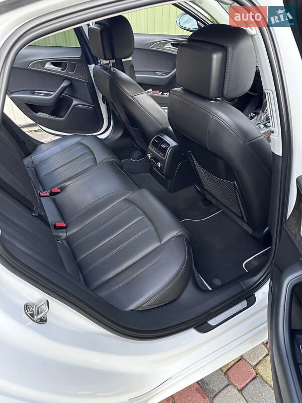 Седан Audi A6 2016 в Ужгороде