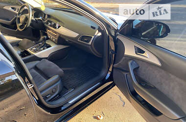 Седан Audi A6 2014 в 