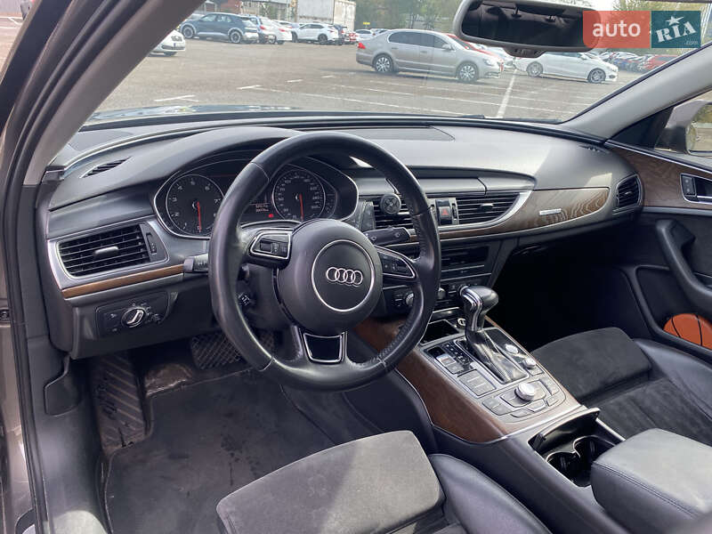 Седан Audi A6 2014 в Киеве