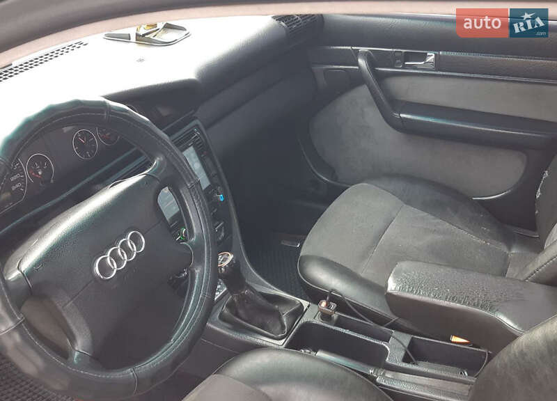 Седан Audi A6 1995 в Яготине