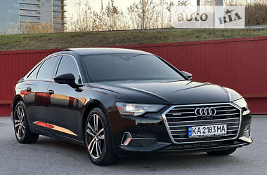 Седан Audi A6 2022 в 