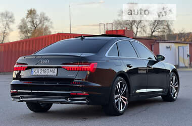 Седан Audi A6 2022 в 