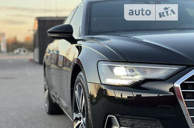 Седан Audi A6 2022 в 