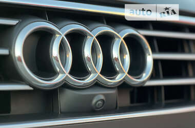 Седан Audi A6 2022 в 