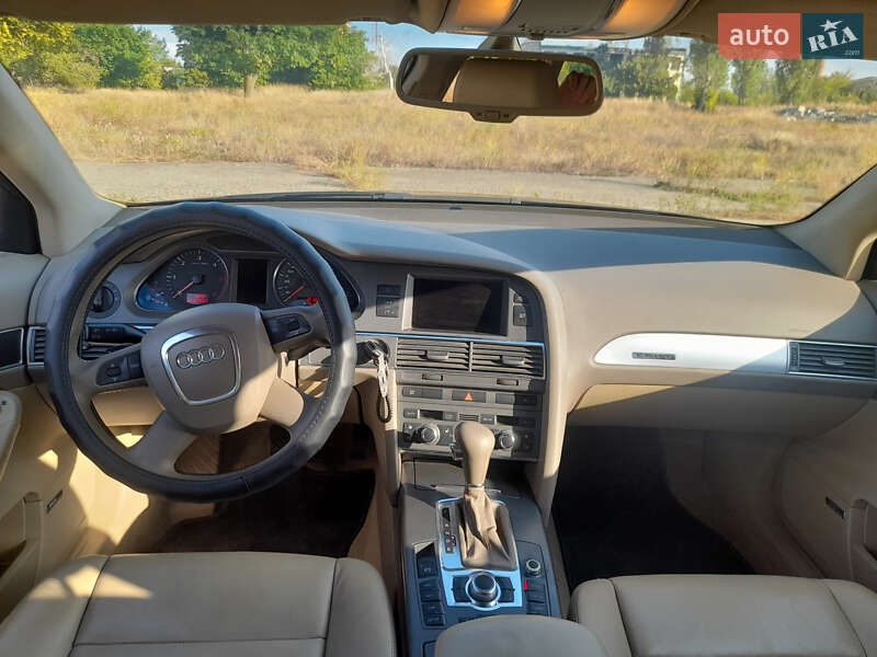 Универсал Audi A6 2005 в Окнах