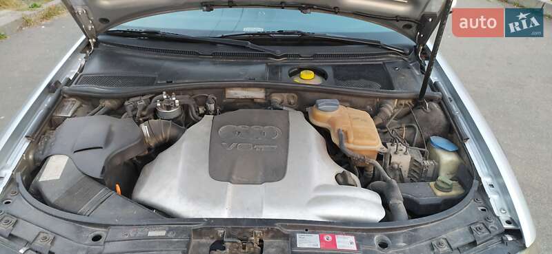 Универсал Audi A6 2000 в Черновцах