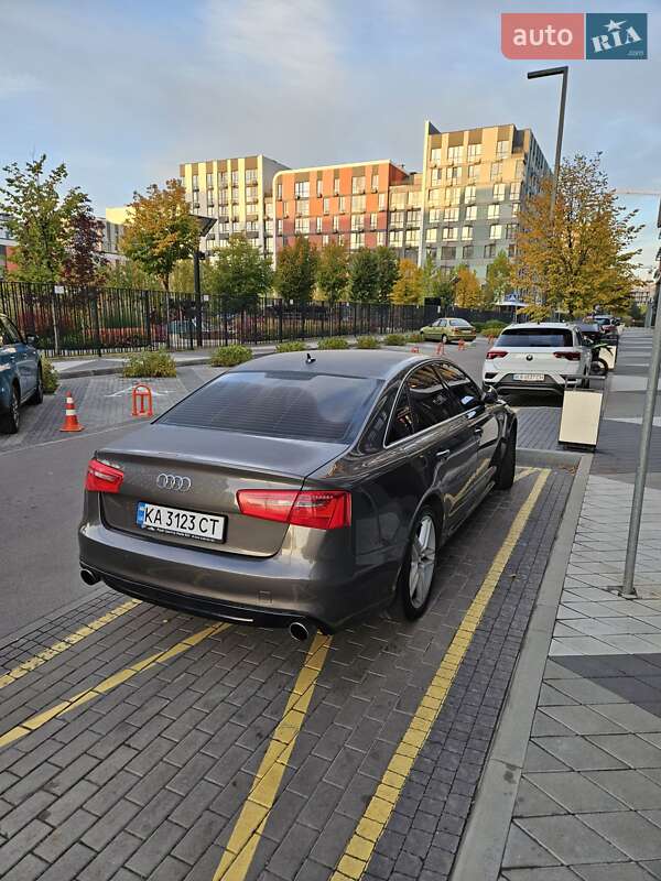 Седан Audi A6 2013 в Киеве