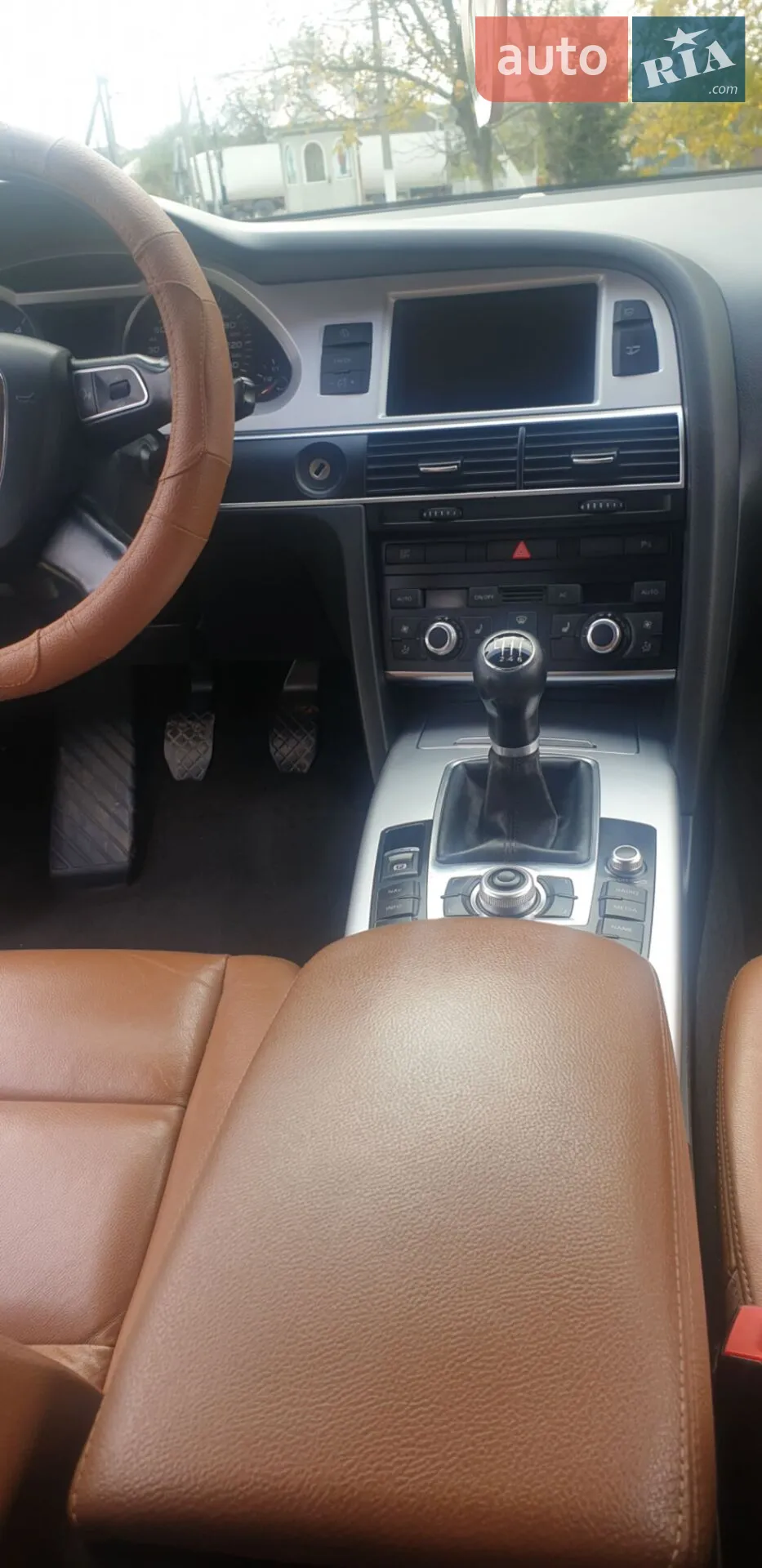 2010 Audi A6 - мініатюра 23